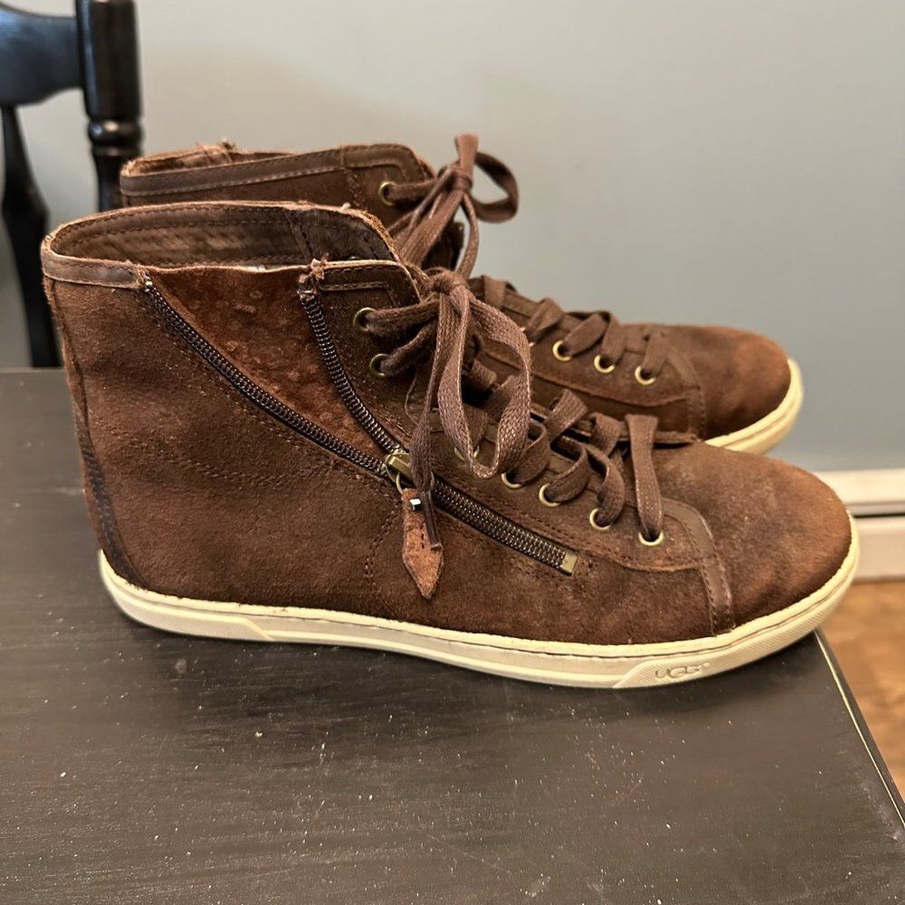 Ugg Brown Suede Leather High Top Sneaker Style 1008490 Size 9.5